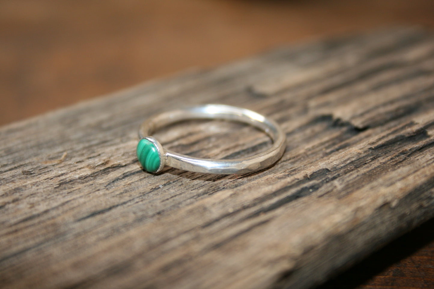 Sterling Silver Malachite Half Round Shank Ring