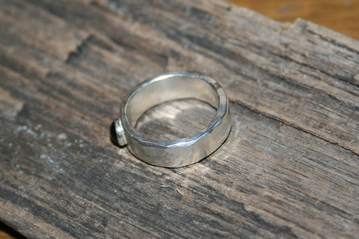 Sterling Silver Black Onyx Ring – Chunky Hammered, UK M
