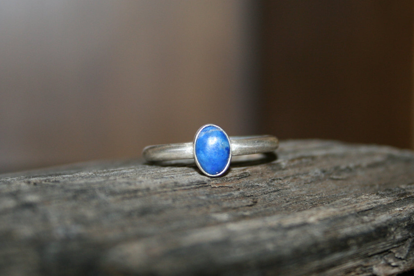 Sterling Silver Oval Lapis Lazuli Ring – Recycled Silver, UK M