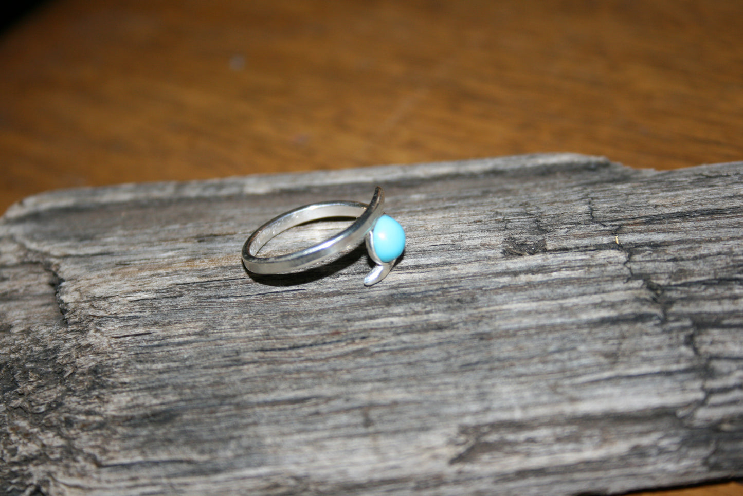 Sterling Silver Turquoise Ring – Bypass Shank, UK M