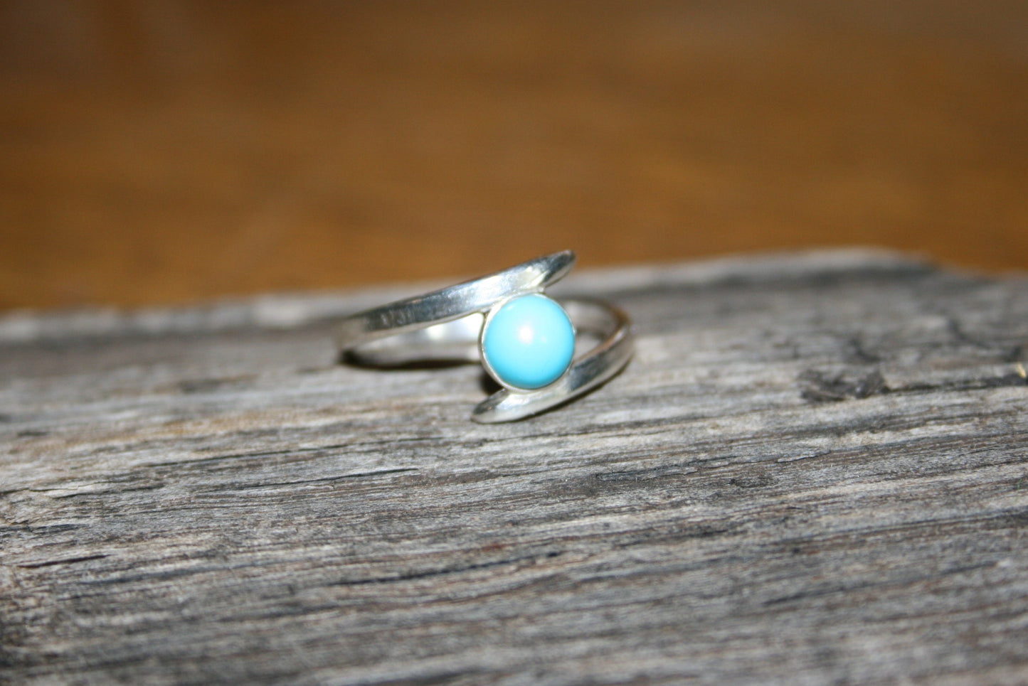 Sterling Silver Turquoise Ring – Bypass Shank, UK M