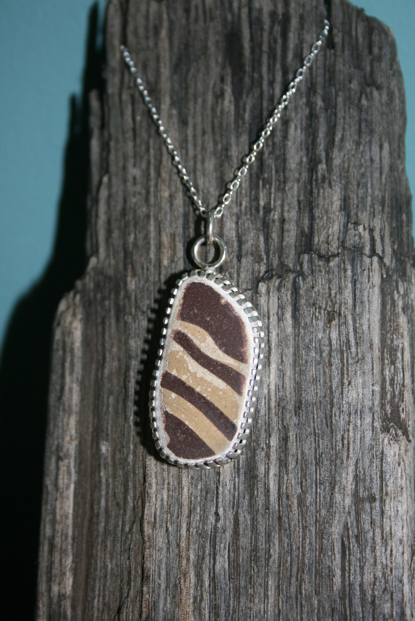 Brown Stripe Pottery Bezel Necklace