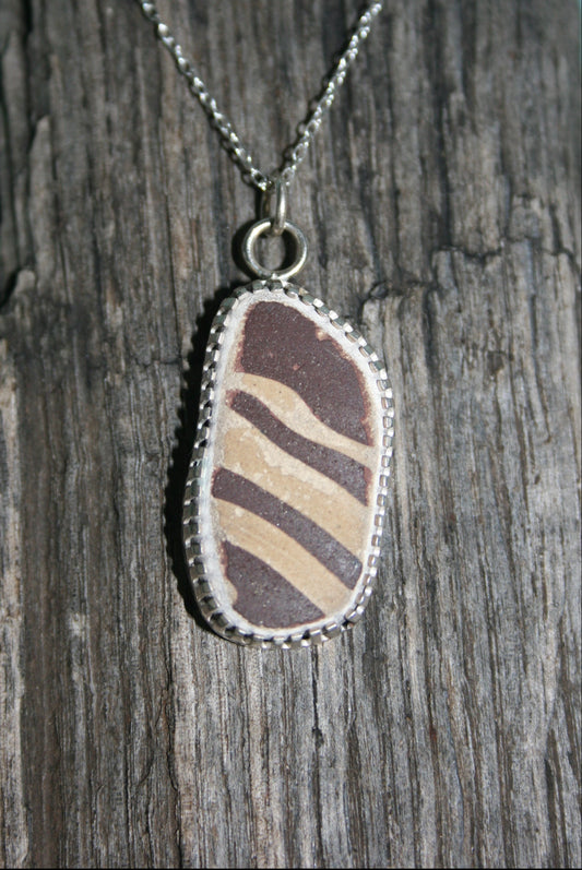 Brown Stripe Pottery Bezel Necklace
