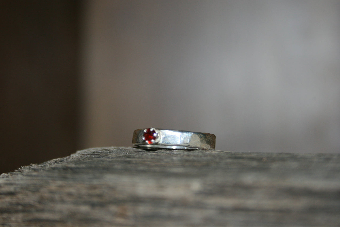 Sterling Silver Garnet Ring –  UK K