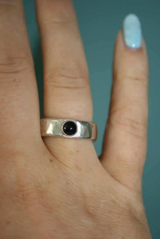 Sterling Silver Black Onyx Ring – Chunky Hammered, UK M
