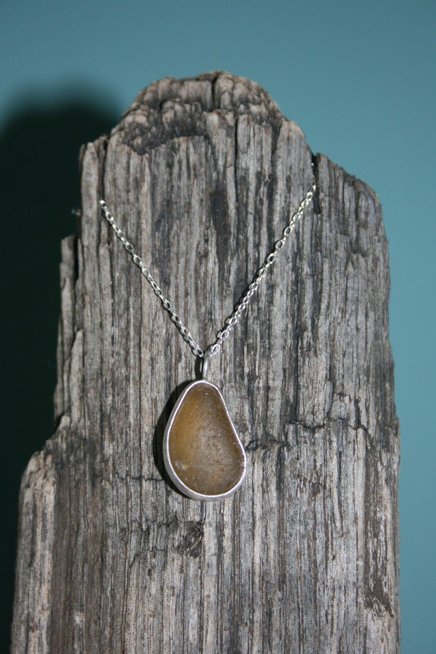 Honey Sea Glass Backless Necklace
